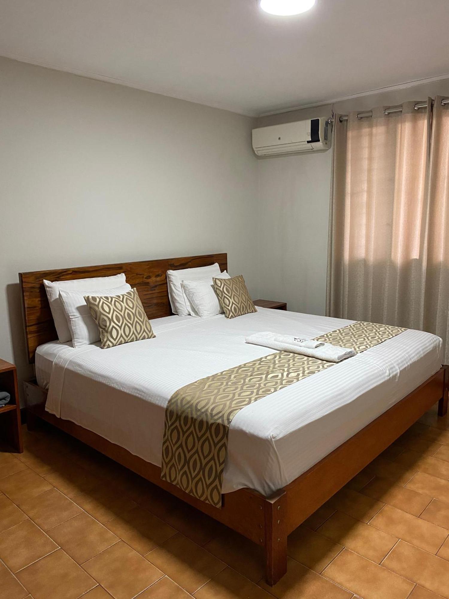 Studio 69 Aparthotel Ікітос Екстер'єр фото